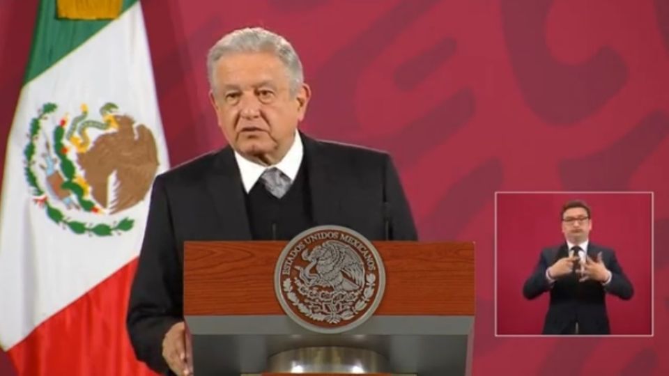 El presidente López Obrador desde la conferencia matutina de este lunes. Foto: Especial