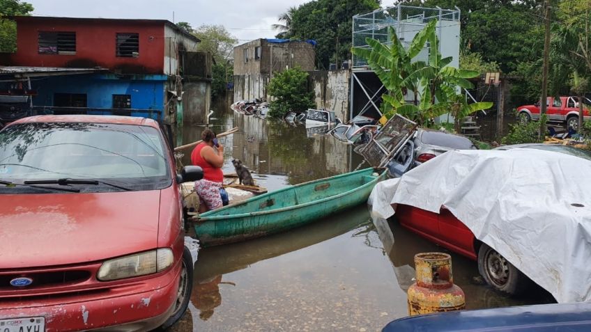 Persisten daños por inundaciones en Edomex