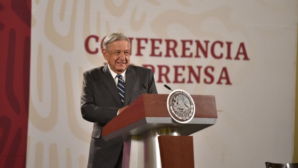 AMLO anunció iniciativa de reforma constitucional para que nadie gane más que el Presidente
FOTO: Daniel Ojeda