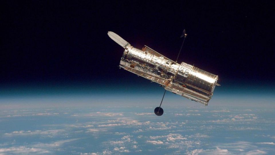 El Telescopio Espacial Hubble lleva más de 30 años fotografiando el espacio. Foto: Especial.