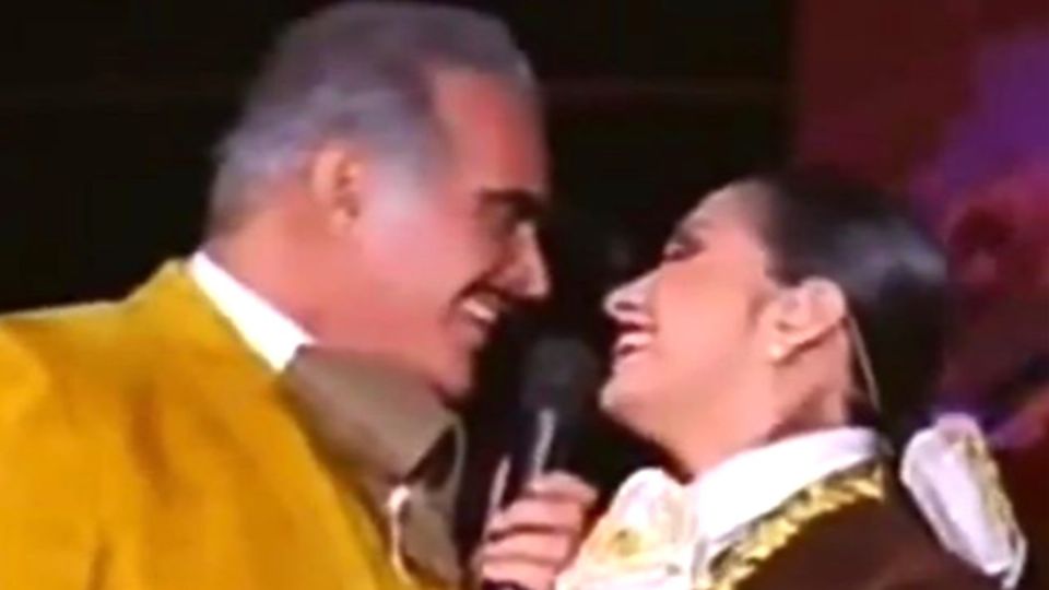 Ana Gabriel respondió de manera inesperada a Vicente Fernández. Foto: Archivo/ Instagram @anagabrieloficial