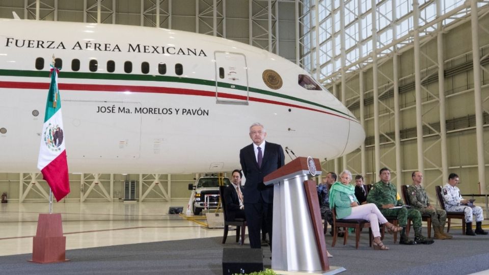 Andrés Manuel López Obrador ofreció el avión presidencial a Aeroméxico para usarlo en fiestas. Foto: Presidencia
