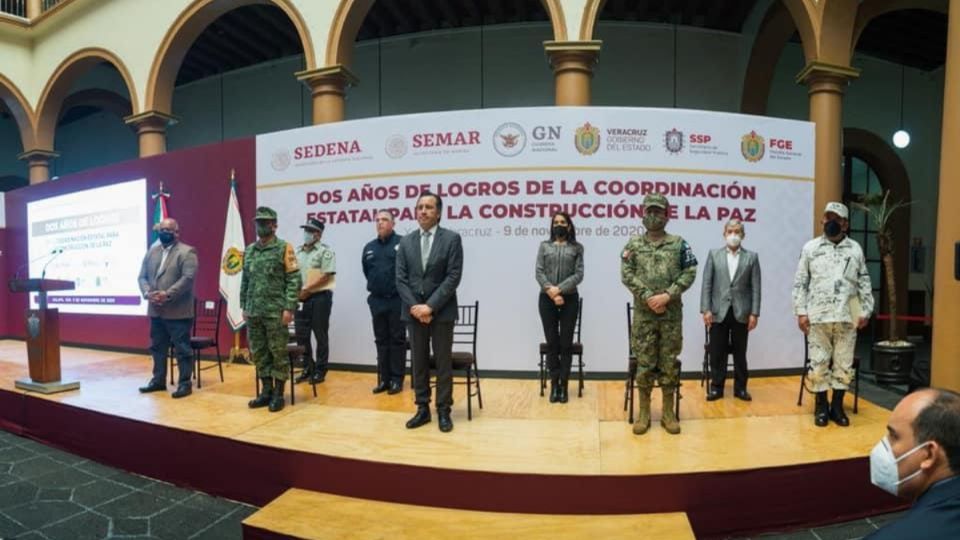 En su informe sobre los dos años de logros de la Coordinación Estatal para la Construcción de la Paz, el funcionario  indicó que fueron arrestados más de 2 mil miembros de grupos delictivos generadores de violencia en el estado.