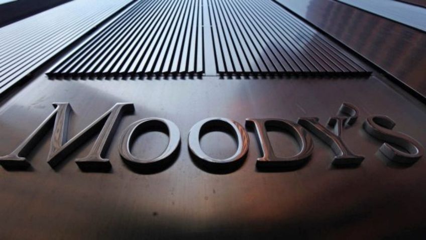 Recorta Moody’s calificación soberana de México