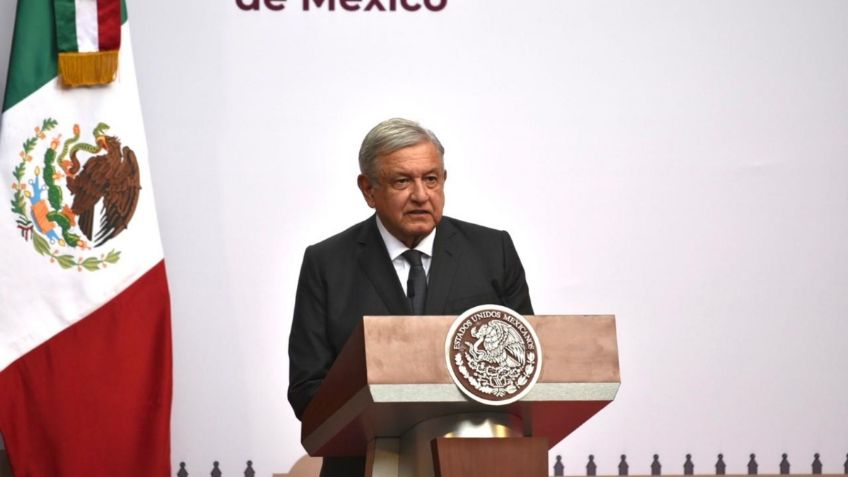 AMLO: "Ahorramos un billón 300 mil mdp en compras y contratos"