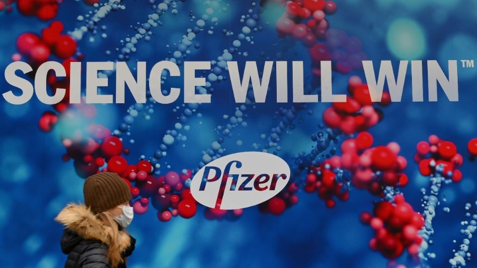 URGENCIA. El comité de aprobación de Estados Unidos lucha contra el tiempo para iniciar su programa de vacunación con la fórmula de Pfizer. Foto: AFP