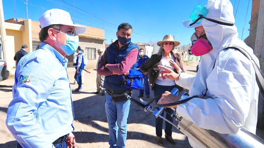 Desinfectan zonas de alto contagio en Durango