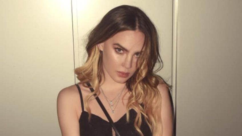 Belinda es la reina del look total black; úsalo con tanto estilo y elegancia como ella