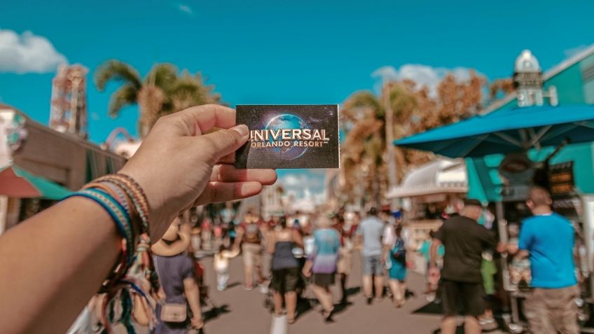 ¿Cómo hospedarse de forma económica en Universal Orlando?