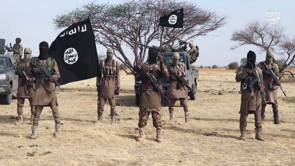 Boko Haram se atribuyó el secuestro de 300 estudiantes en Nigeria
FOTO: Twitter