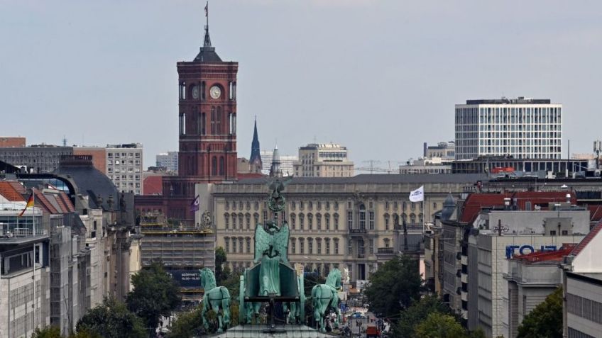 Alemania regresa a cuarentena tras registrar récord de muertes diarias por COVID