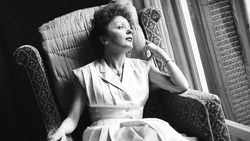 Efeméride 19 de diciembre: Nace Édith Piaf, cantante francesa con una trágica infancia desde su nacimiento