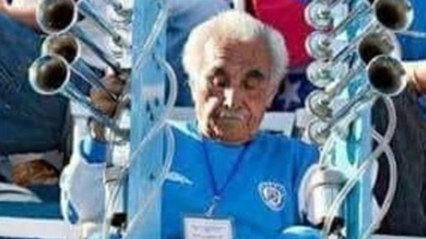 "Ganen la novena por él": Muere Don Gabino, AFICIONADO de Cruz Azul que hacía sonido de La Máquina