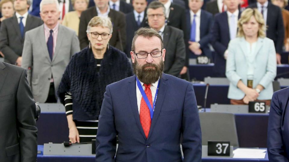 Renuncia el eurodiputado que participó en una orgía el viernes pasado
FOTO: Twitter