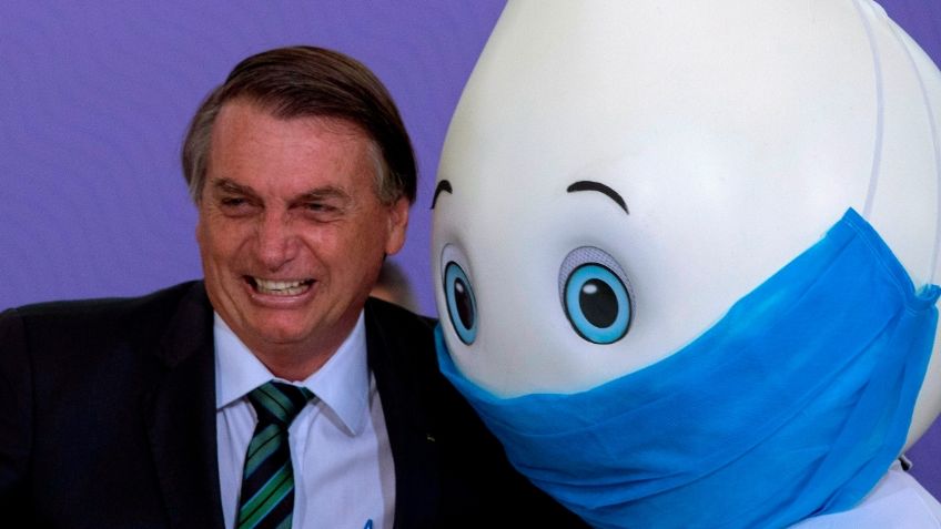 No es broma: Bolsonaro dice que vacuna Covid-19 puede volver caimanes a las personas