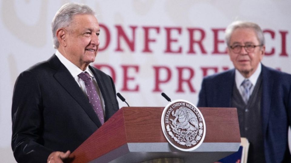 El presidente de México junto al secretario de Salud. Foto: Presidencia