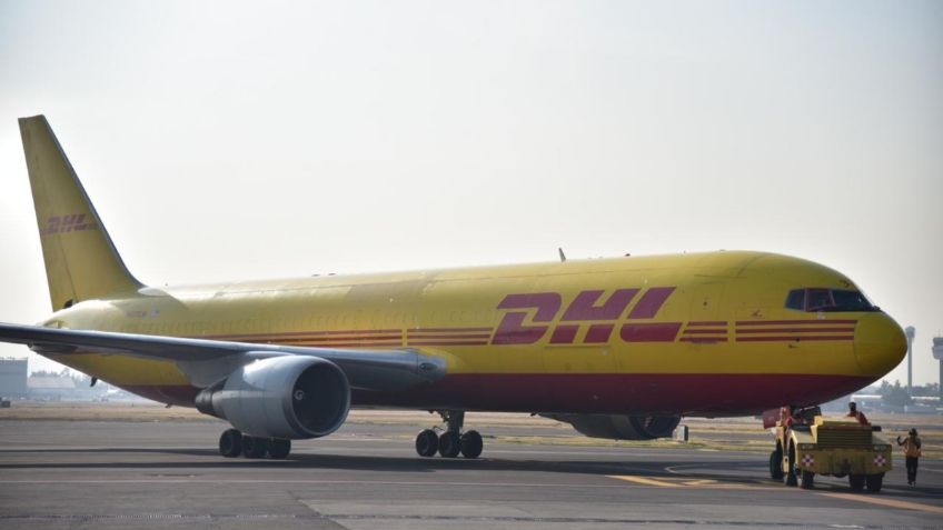 DHL, pieza clave para la llegada de vacunas Pfizer a México