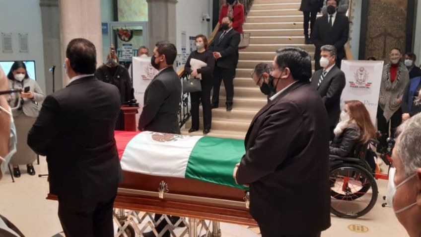 Magistrado Emmanuel Silva fue despedido en ceremonia de cuerpo presente