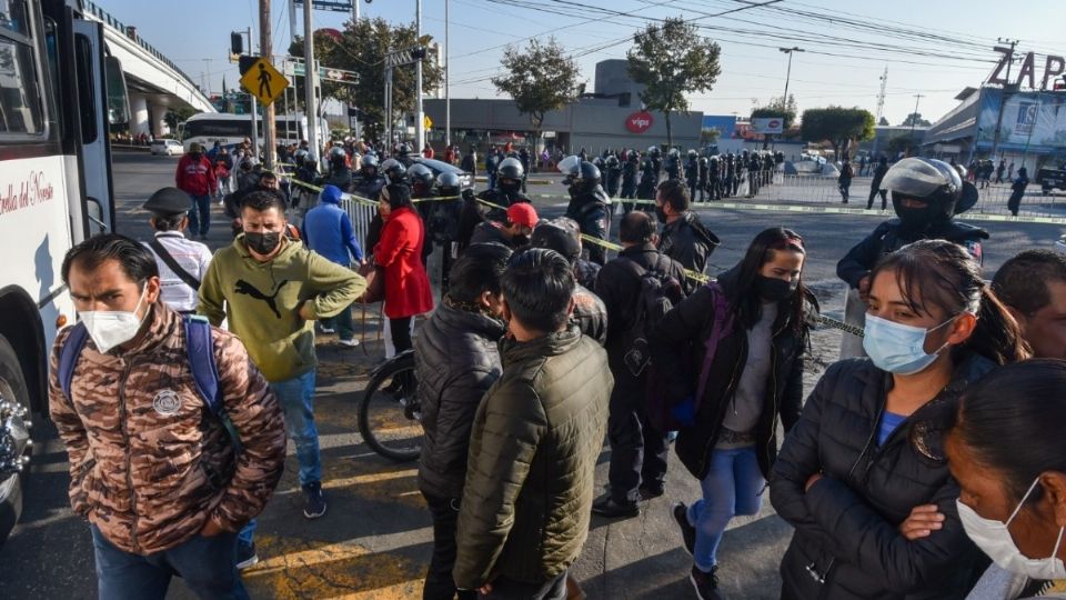 Según la SICT, en México se movilizan cada año tres mil 700 millones de pasajeros