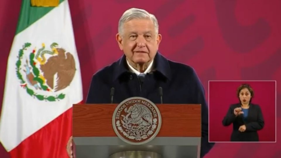 El presidente López Obrador desde la conferencia matutina. Foto: Especial