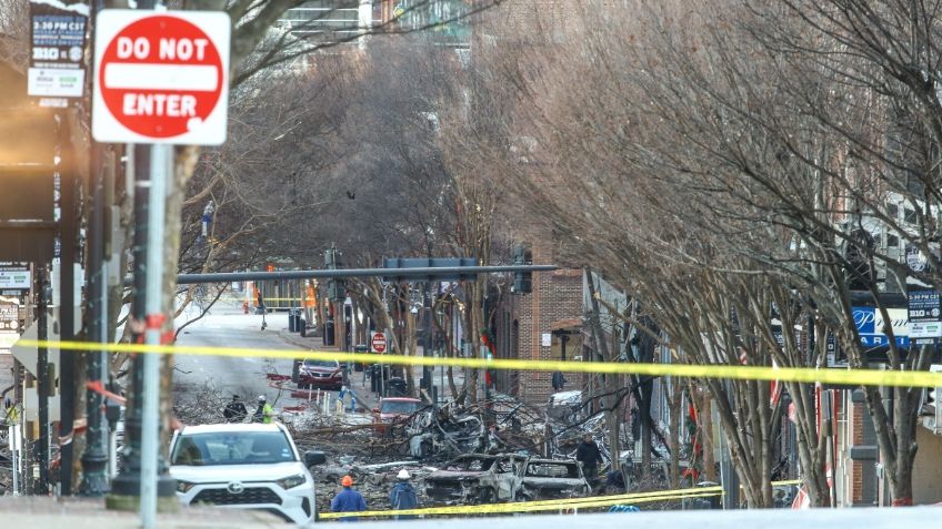 Hallan posibles restos humanos cerca de la explosión en Nashville