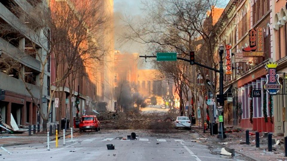 La fuerte explosión sorprendió en plena época navideña. Foto: EFE