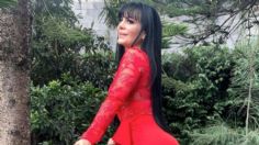 Maribel Guardia tiene todo en su lugar;  IMPACTA con tremendo escote de vestido negro