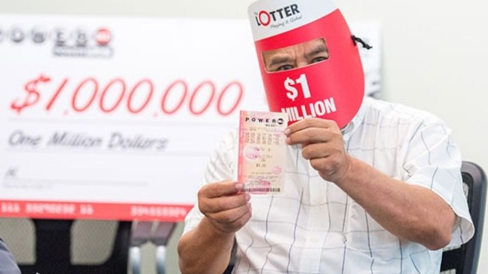 Boleto de lotería ganador de 7 mil 500 millones de pesos podría estar en manos de un mexicano. Foto: Especial