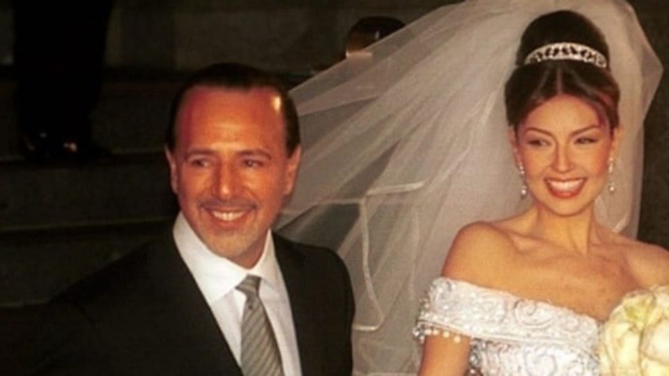 Thalía presumió el lujoso regalo de aniversario que recibió de Tommy Mottola
FOTO: Instagram