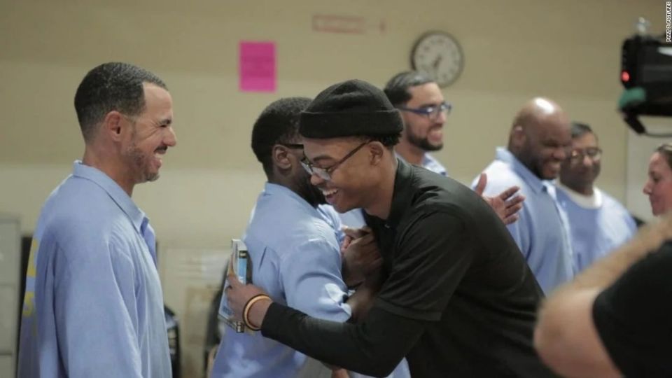 ILIMITADO. Este centro alberga a la mayor cantidad de sentenciados de por vida en California, pero muchos mejoraron su vida y ayudan a los demás. Foto: Especial