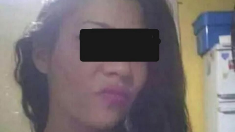 Detienen a mujer por prender fuego a su exnovio. Foto: Especial