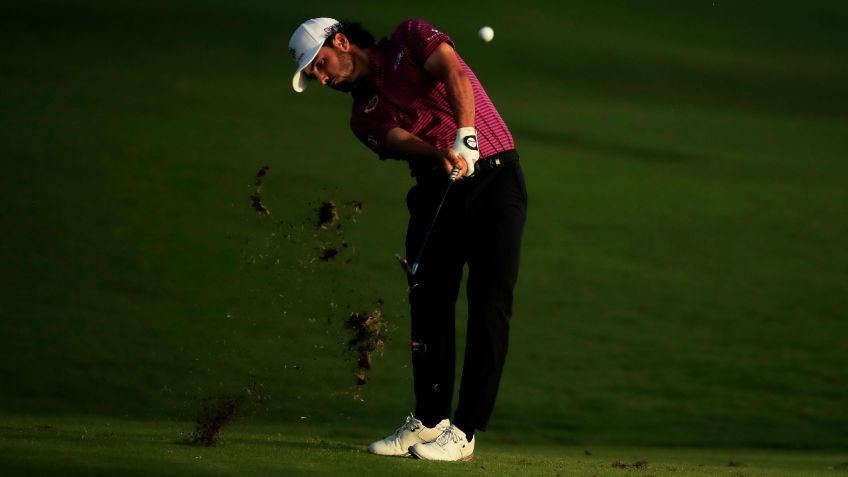 Abraham Ancer y Carlos Ortiz felicitan a Sergio Pérez