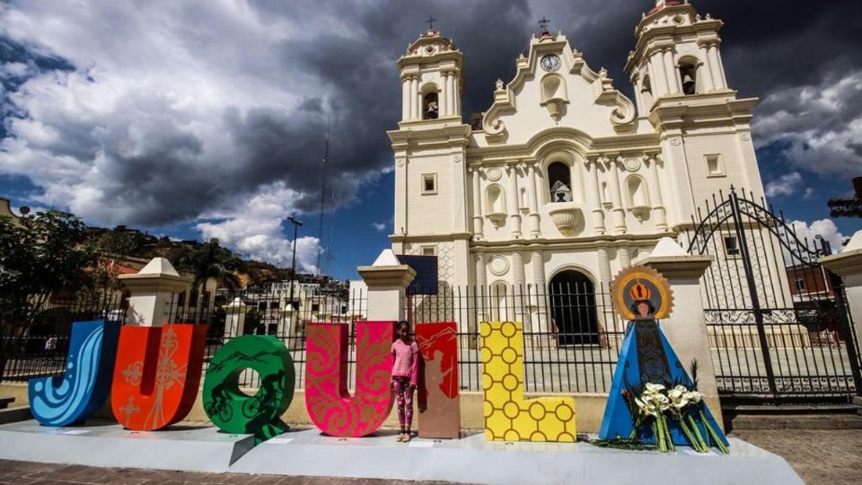 El Santuario de Juquila, ubicado en la región de la Costa de Oaxaca, cerró sus puertas y sus festividades programadas para este 8 de diciembre. Foto: Especial