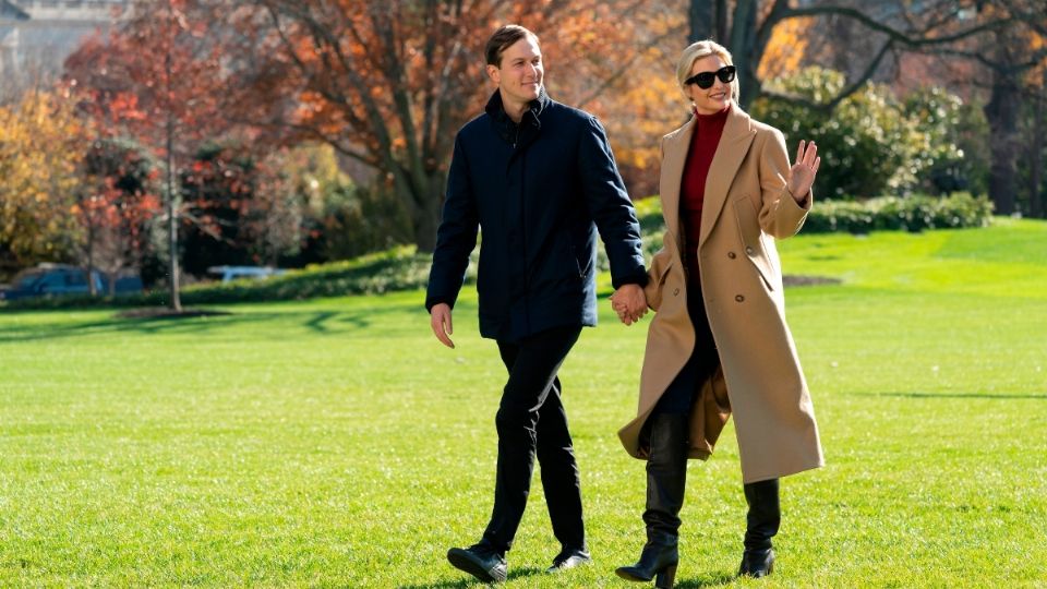 La hija y el yerno de Trump realizaron la millonaria compra. Foto: EFE