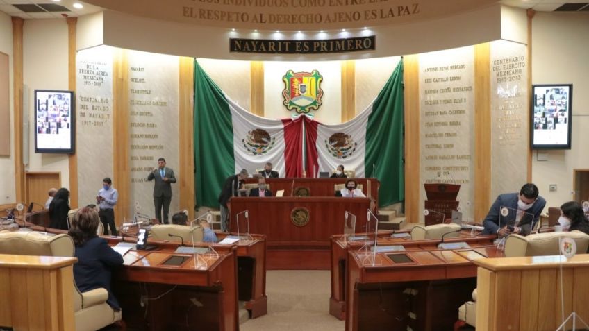 Diputados de Nayarit solicitan cambio de partido