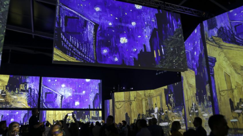 Bernardo Noval inaugura Van Gogh Alive The Experience en compañía de grandes amigos