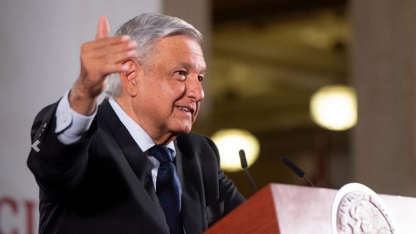 Promete AMLO elecciones "limpias" en 2021