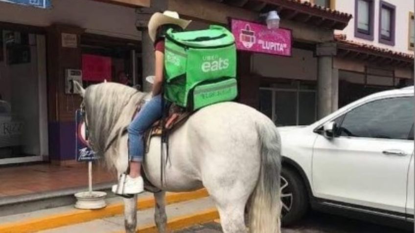 VIRAL: ¡México mágico! Usa CABALLO para entregar pedidos de comida en Metepec