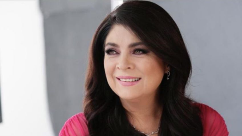 Victoria Ruffo sorprendió con FOTOS sensuales en bikini