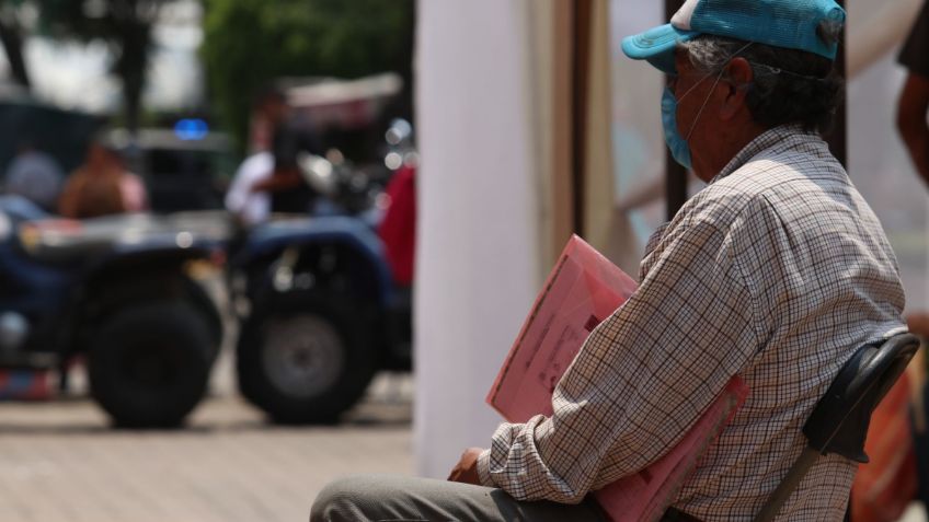 ¿Cómo registrarse para la pensión del bienestar para adultos mayores por teléfono?