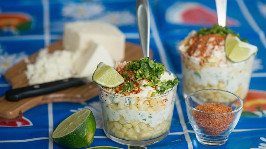 ¿Esquites o elote en vaso? ¿Cómo se le dice a este alimento en los estados?