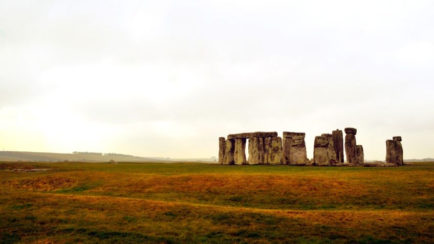 Hallan antiguo monumento circular a sólo unos pasos de Stonehenge