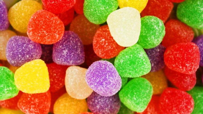 ¿Sabes de qué están hechas realmente las gomitas de colores?