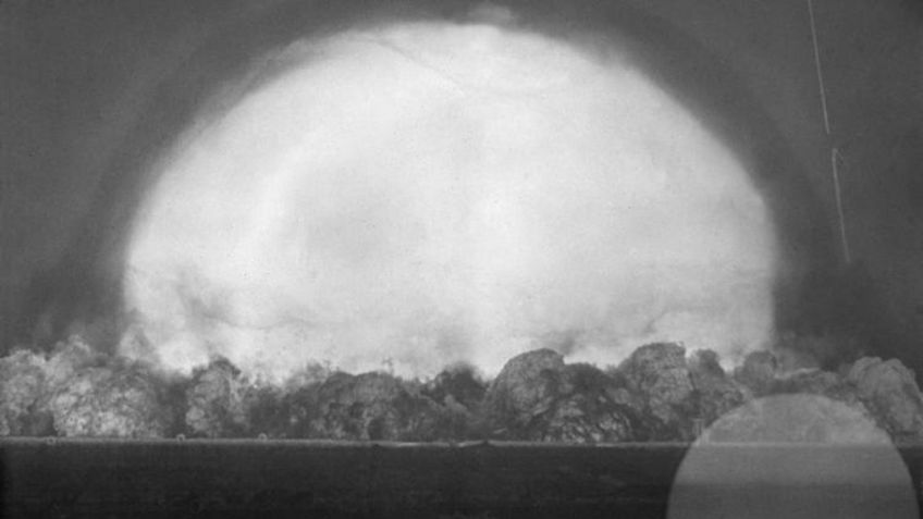 Proyecto Manhattan: Hace 75 años ocurrió la primera EXPLOSIÓN NUCLEAR