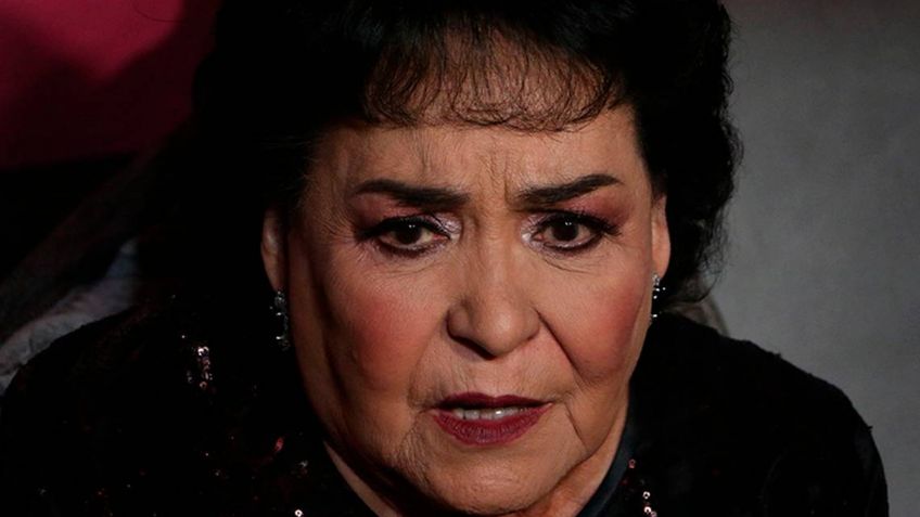 CARMEN SALINAS reprochó a LYN MAY haberle pagado cirugías de la cara