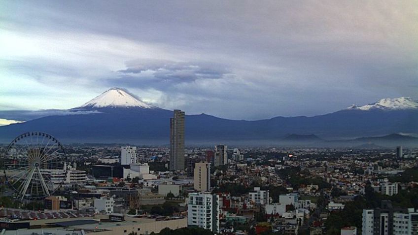 ¡Majestuosos! Volcanes Popocatépetl e Iztaccíhuatl amanecen nevados: FOTOS