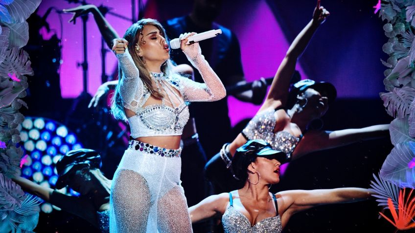 Premios Juventud 2020: Danna Paola revive a Selena Quintanilla con emotivo homenaje FOTOS+VIDEO