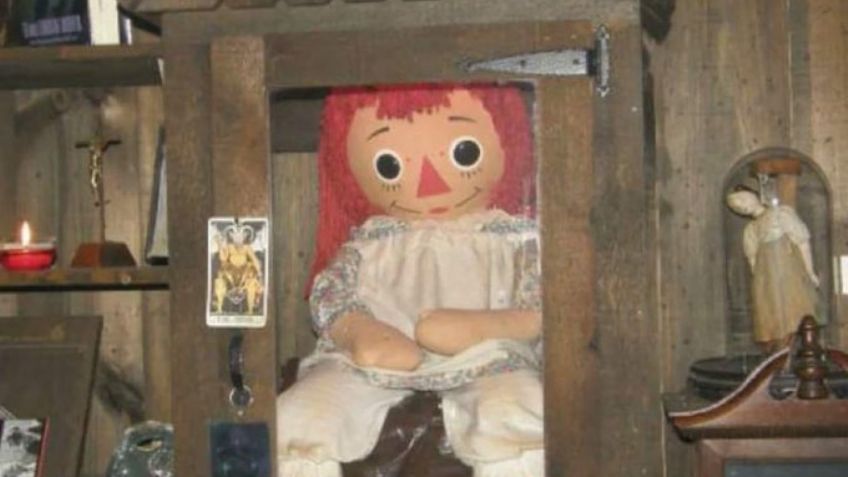 Annabelle "se escapó" de su vitrina; MEMES, miedo y todo lo que dice la red