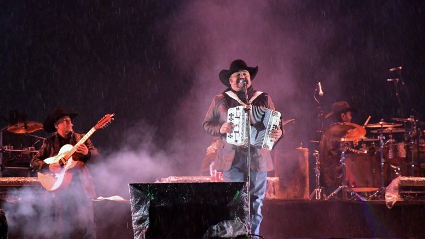 Intocable rompe récord del autoconcierto más grande en el mundo