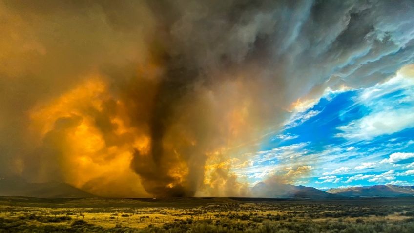 ¿Qué más 2020? Se forma 'tornado de fuego' en California: FOTOS + VIDEOS